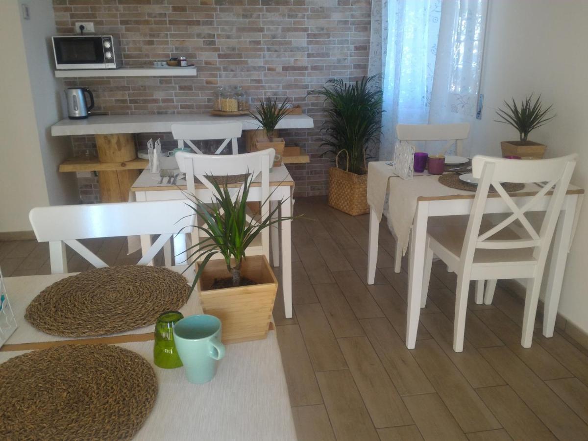 Domus Florio - Humanitas Rozzano Bed & Breakfast Пиеве Емануеле Екстериор снимка
